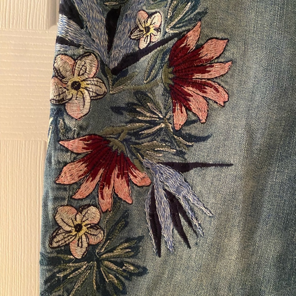 Floral Patchwork Crop Jeans
